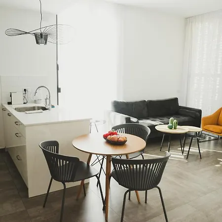 Localz - Rambam Residence W Private Mamad Tel Aviv Exterior photo