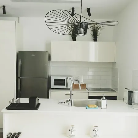 Localz - Rambam Residence W Private Mamad Tel Aviv Exterior photo