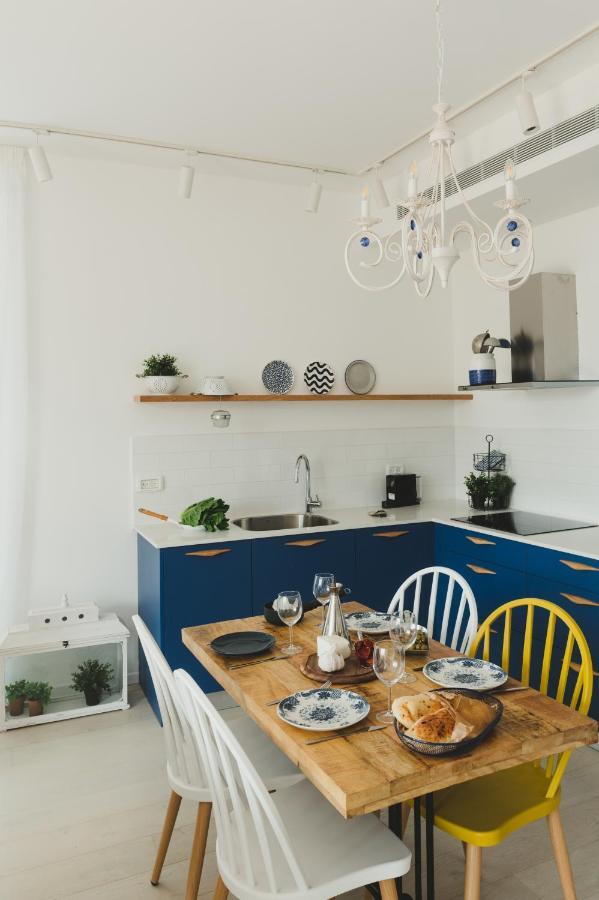 Localz - Rambam W Private Mamad Apartment *