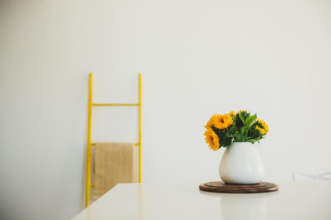 Localz - Rambam W Private Mamad Apartment Tel Aviv